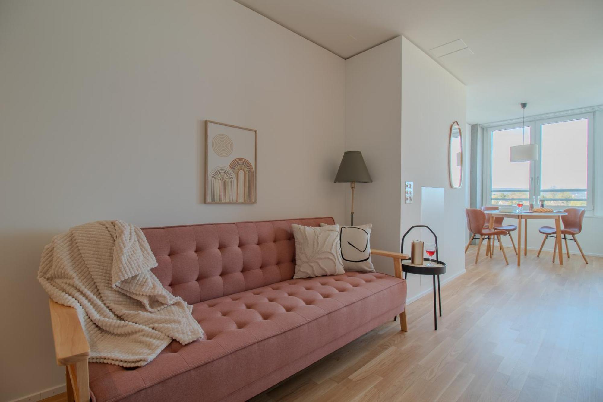 Loewe Apartments Am Rheinfall Neuhausen Am Rheinfall Extérieur photo